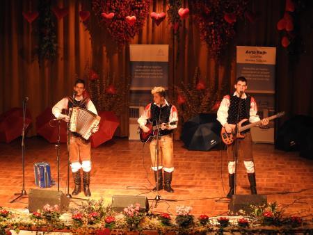 12. tradicionalni glasbeno-humoristični Valentinov koncert 50